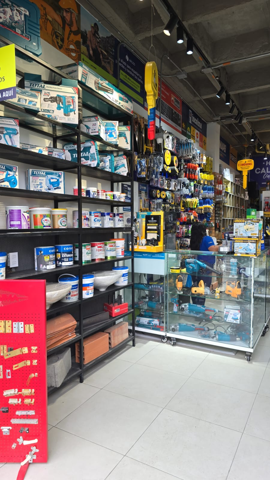 Sede Pablo Escobar interior